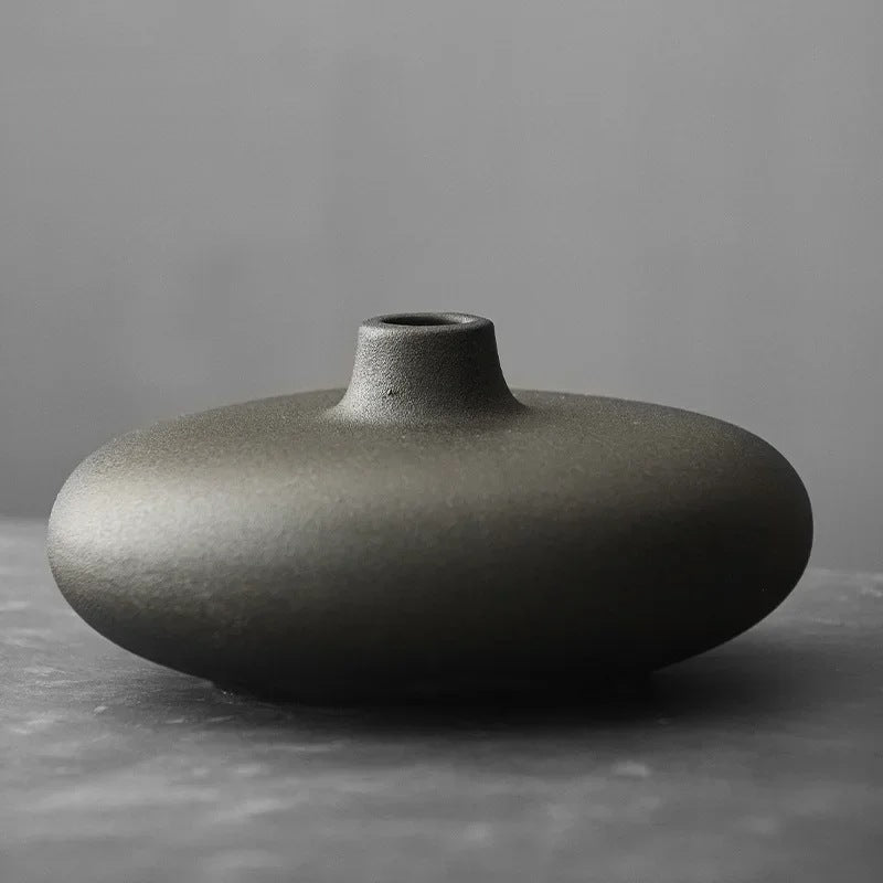 Keramik Vase Hirata Mattschwarz