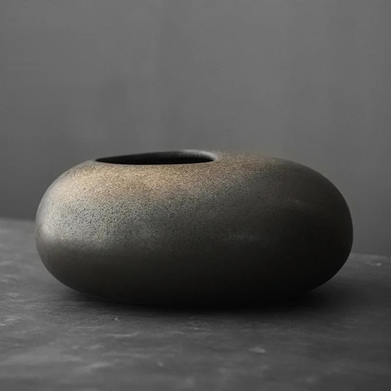 Keramik Vase Kawaishi Schwarz-bronzefarben