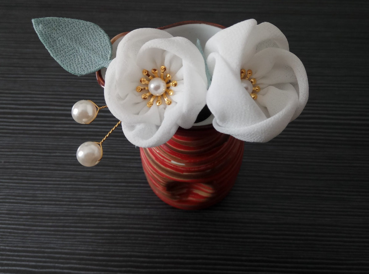 Kanzashi Haarnadel und Ohrringe Miki (2 Varianten)
