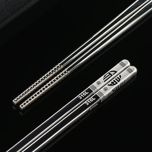 Chinesische Edelstahl Essstäbchen Set Abukamato (4 Paar)
