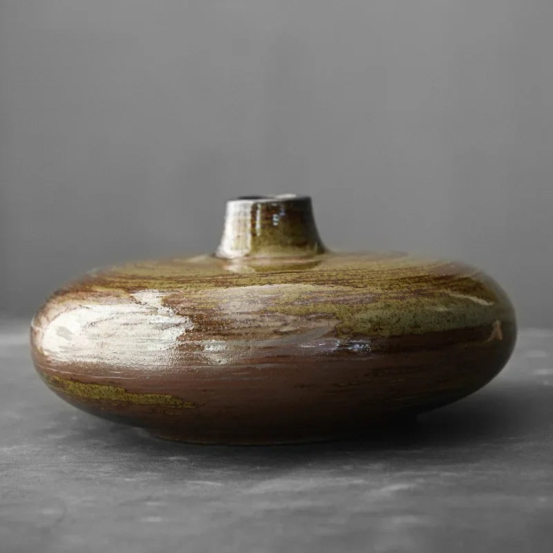 Keramik Vase Hirata Grün-braun glasiert