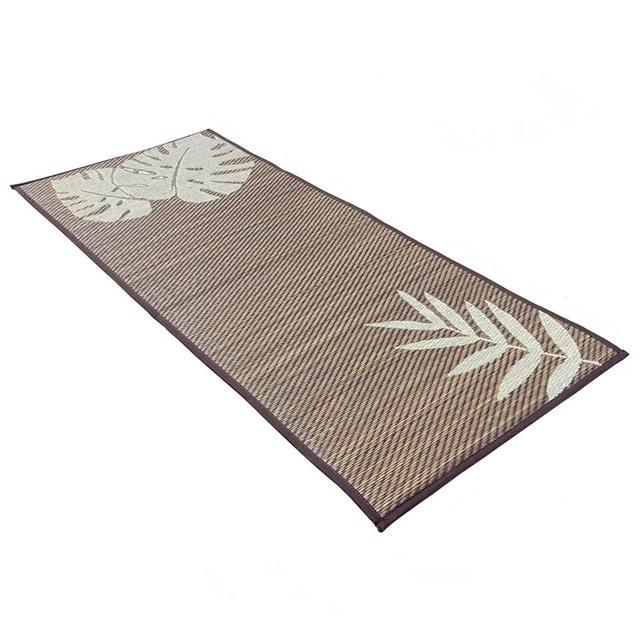 Tatami Matte Toyonaka (2 Modelle und 2 Farben)