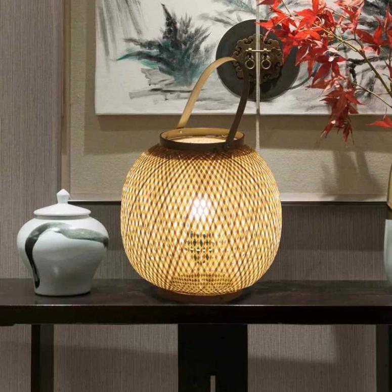 Tischlampe Ayuko
