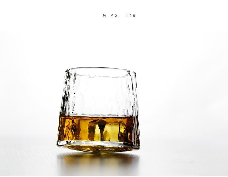 Rotierender Whiskyglas Sugamo