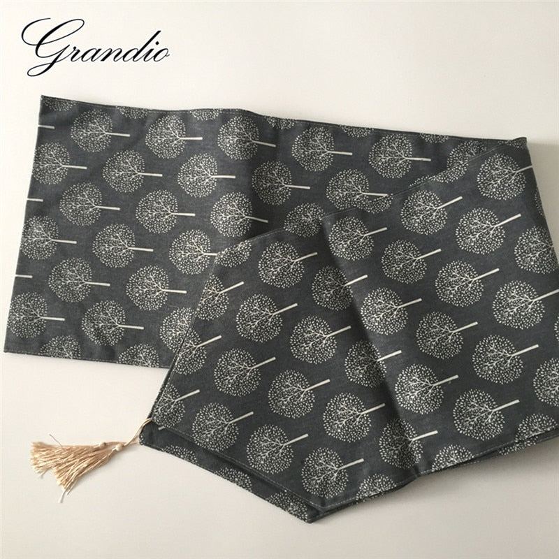 Eleganter Tischläufer Uwajima