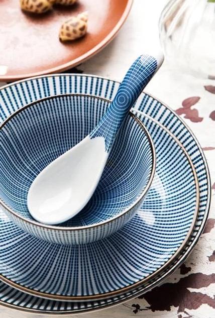 Tableware for six people Aki - a
