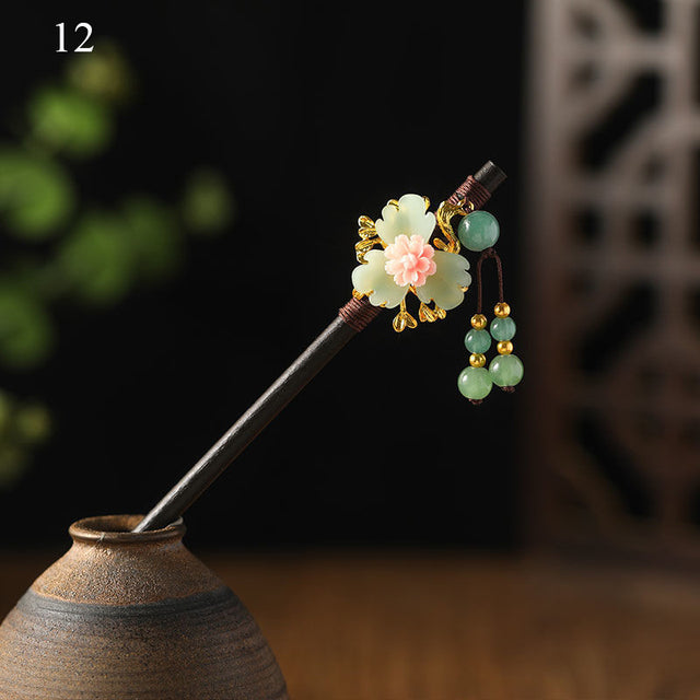 Kanzashi Haarstab Noya aus Holz und Acryl – Bild 13