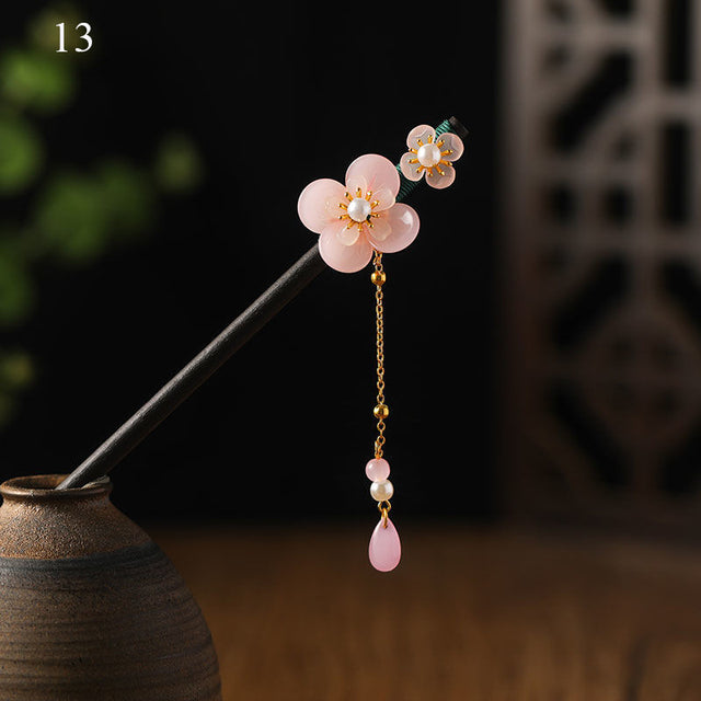 Kanzashi Haarstab Noya aus Holz und Acryl – Bild 14