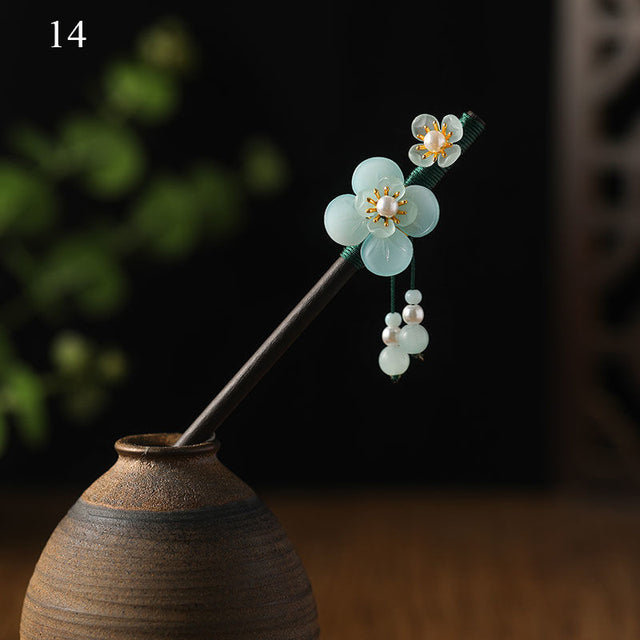 Kanzashi Haarstab Noya aus Holz und Acryl – Bild 15